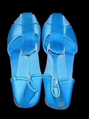 Vintage Y2K Electric Blue Neoprene Wedge Sandals - Size 8M NEW never worn
